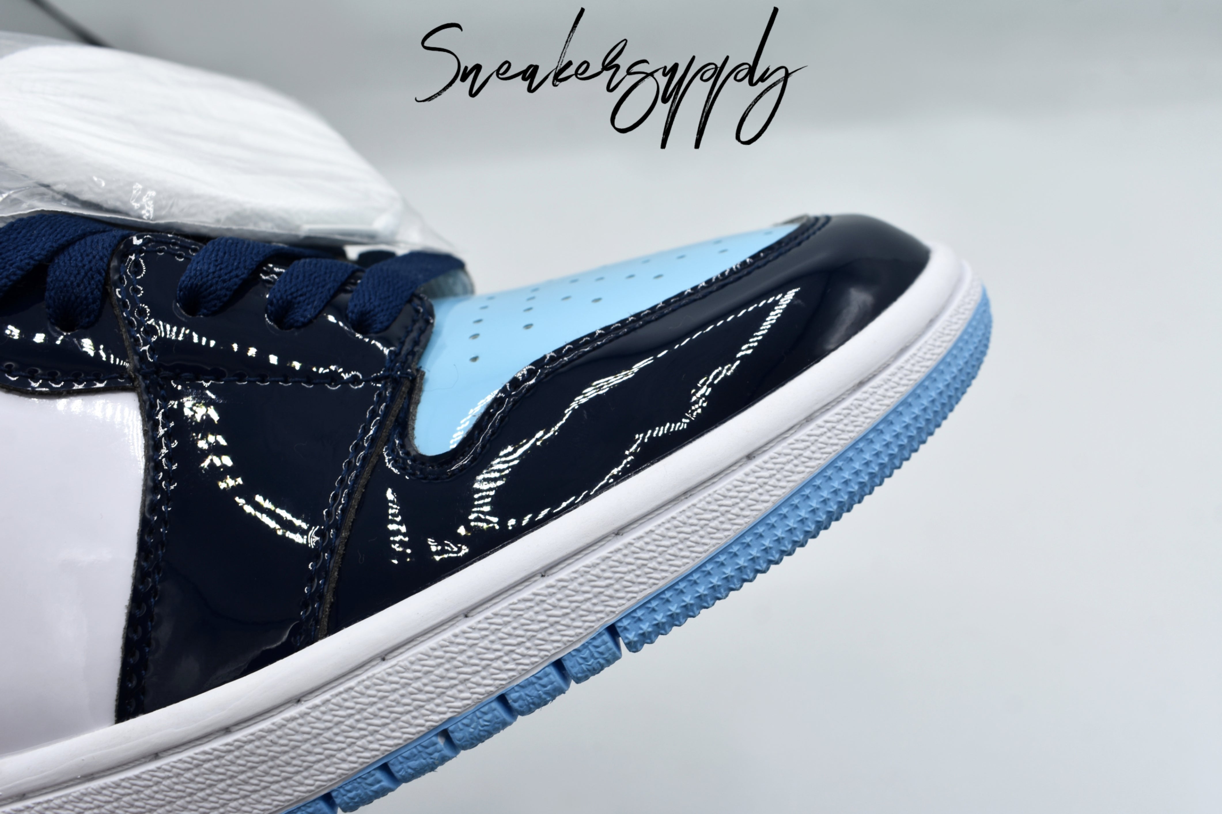 Air Jordan 1 Retro High OG "Blue Chill" [DOT PERFECT VERSION]
