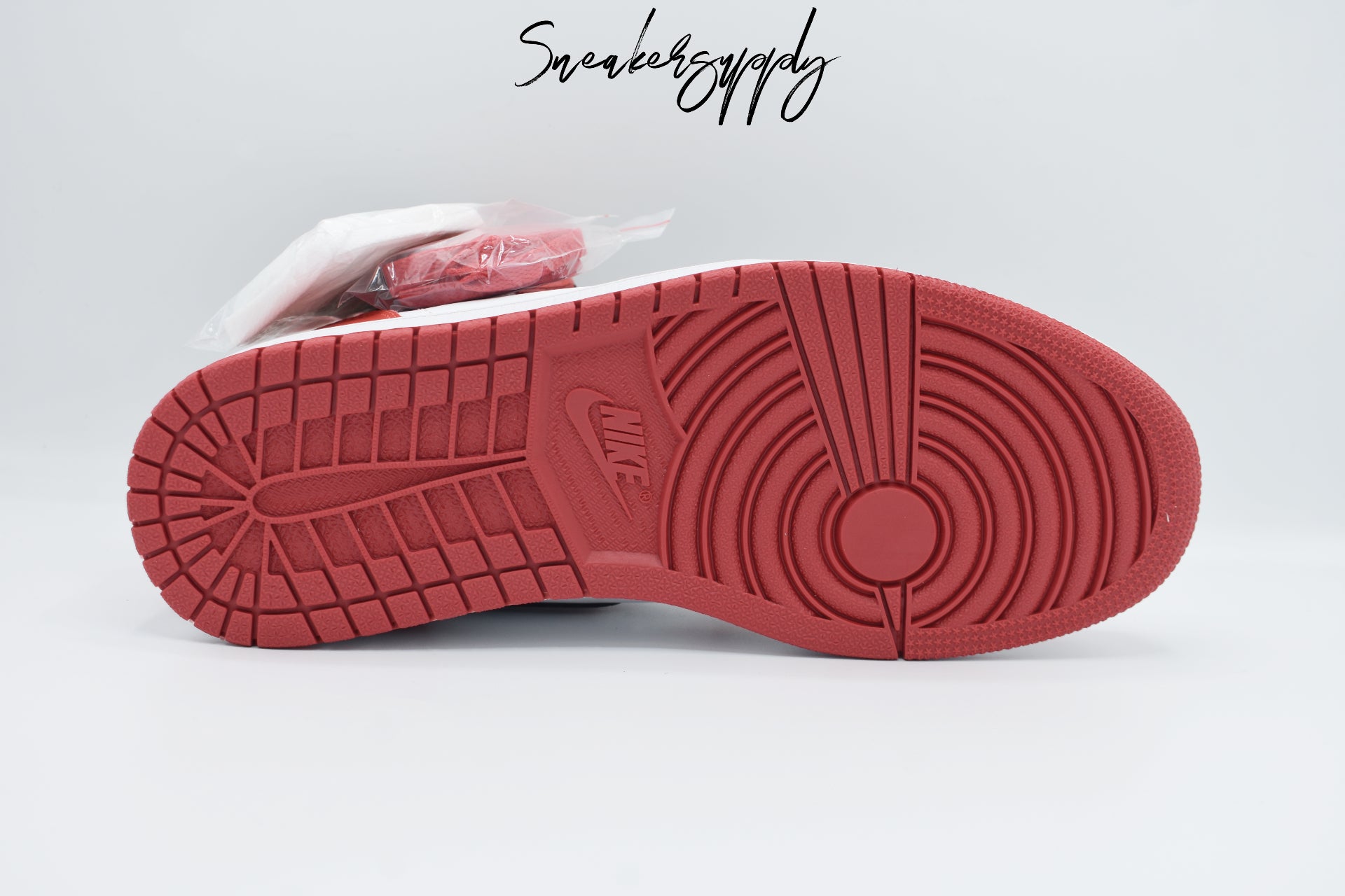 Air Jordan 1 Retro High "Chicago"